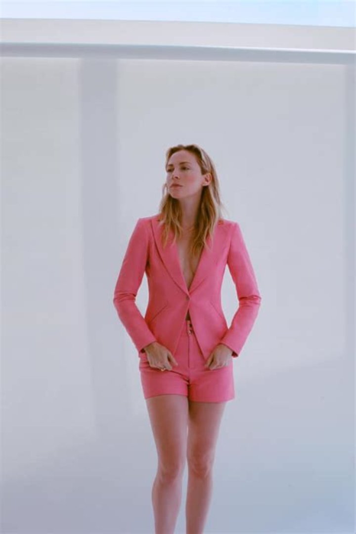 Beth Riesgraf Measurements