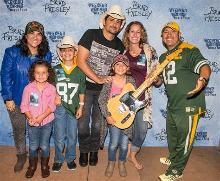 Brad Paisley's Sons: The Next Generation Of Music Stars