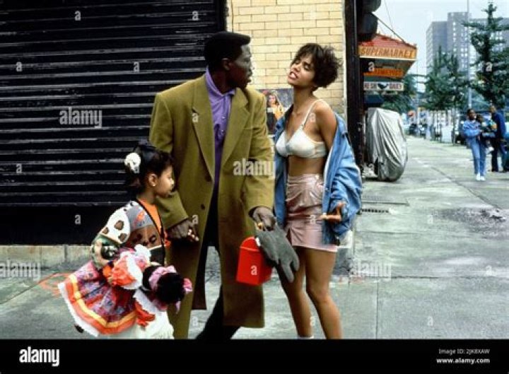 The Intriguing Collaboration Of Halle Berry And Wesley Snipes In Film