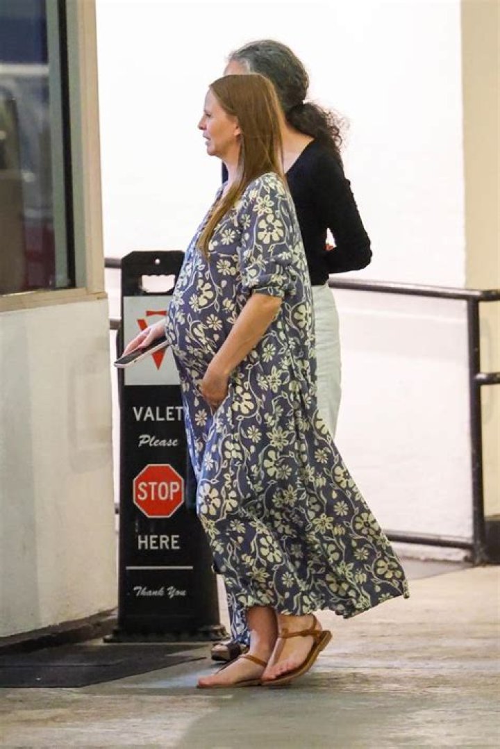 Exceptional Actress: Kayte Walsh's Captivating Performances