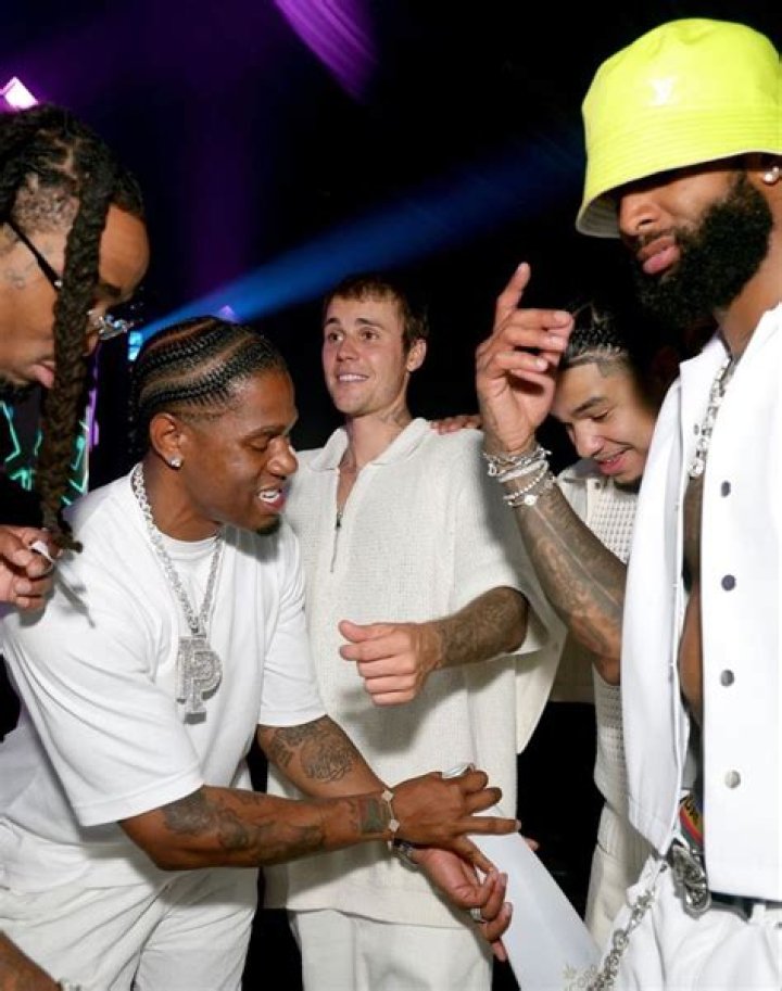 Dynamic Duo: Odell Beckham Jr. And Justin Bieber's Fashionable Friendship