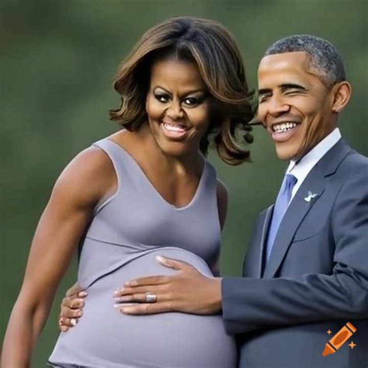 See Michelle Obama's Stunning Pregnancy Photos
