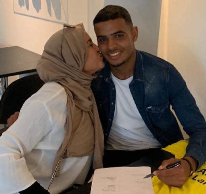 The Ultimate Guide To Understanding Slimane's Dating Life