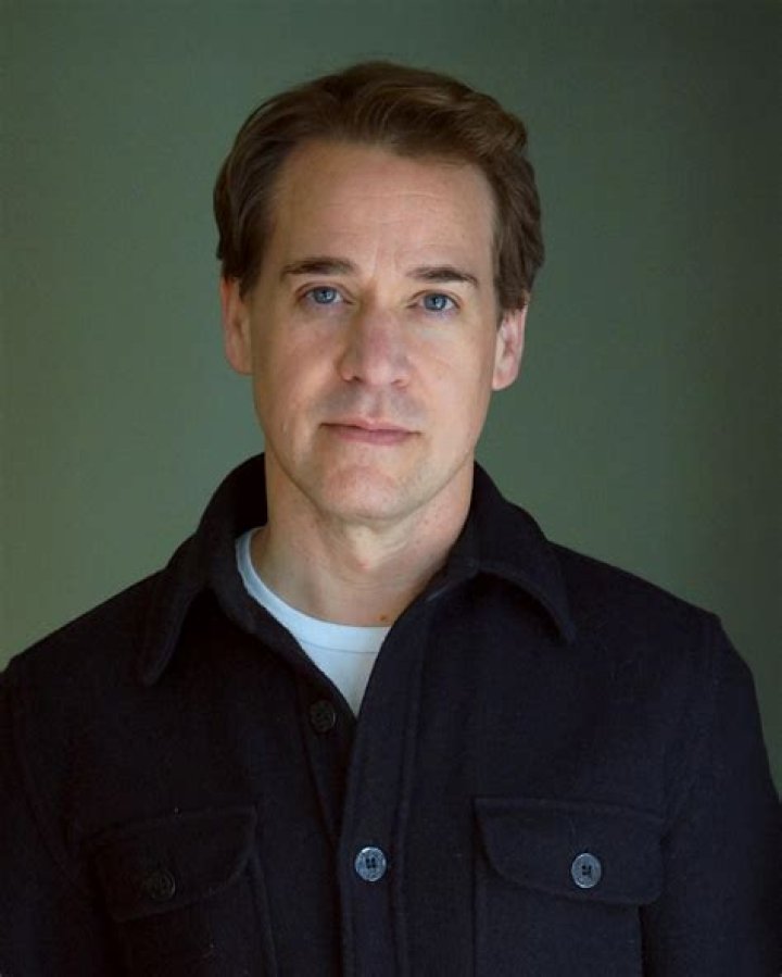 A Comprehensive Guide To The Award-Winning Actor: T.R. Knight